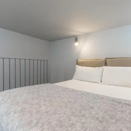 Bed & Breakfast Civico 33 4*