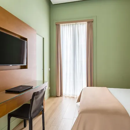 Civico 33 4* נאפולי