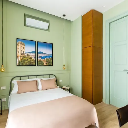 Oda ve Kahvaltı Civico 33 Napoli