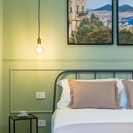 فندق مبيت وإفطار Civico 33 نابولي