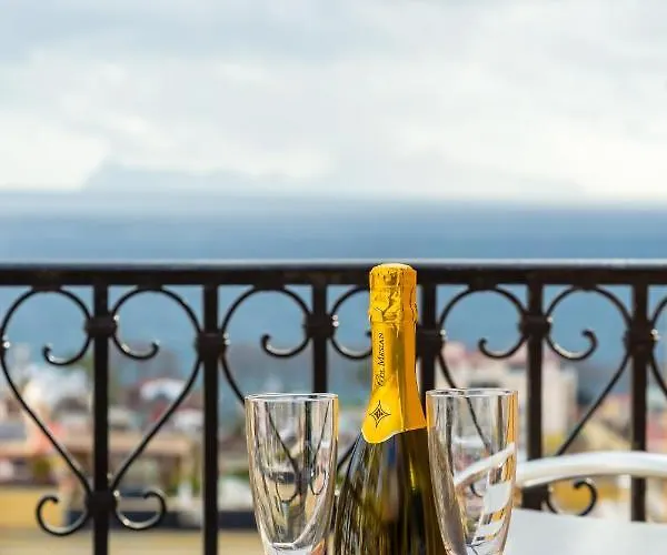 Civico 33 Bed & Breakfast