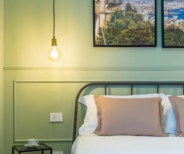 Bed & Breakfast Civico 33 Napoli